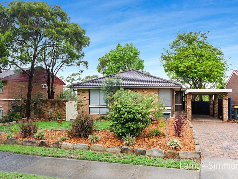 9 Sanders Crescent, Kings Langley, Kings Langley - Image 1