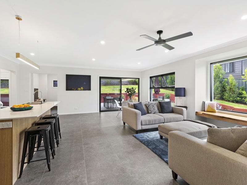 26 Diamond Drive, Port Macquarie, Port Macquarie - Thumbnail 2