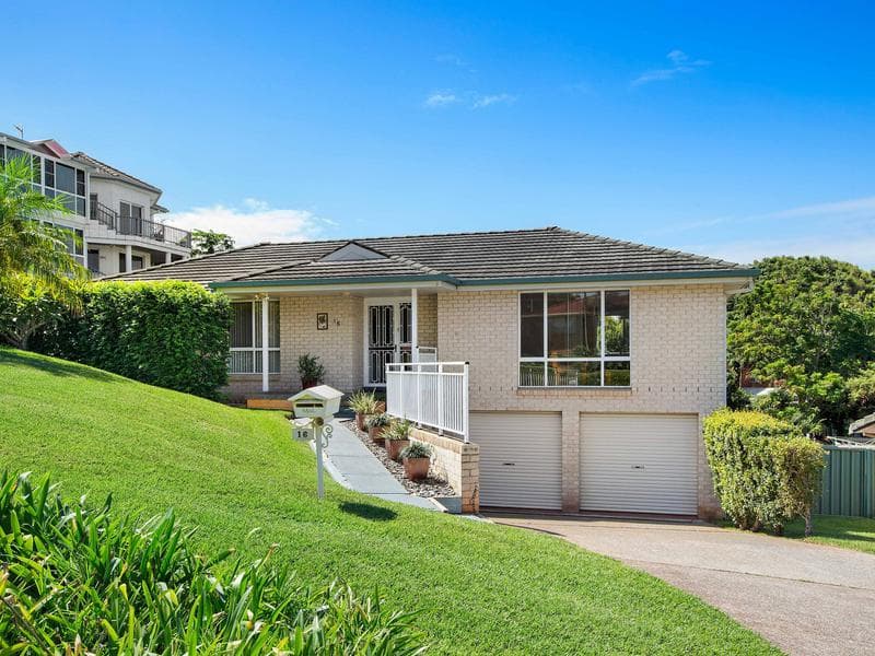 16 Burrawong Drive, Port Macquarie, Port Macquarie - Image 1
