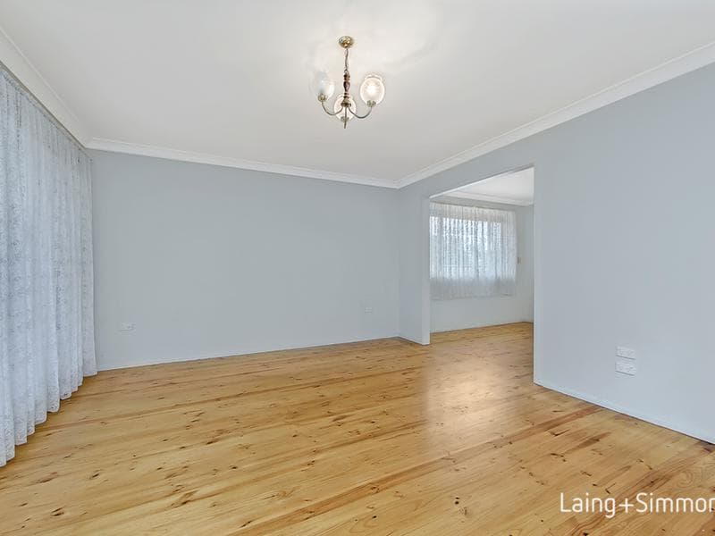 11 Shanke Crescent, Kings Langley, Kings Langley - Thumbnail 3