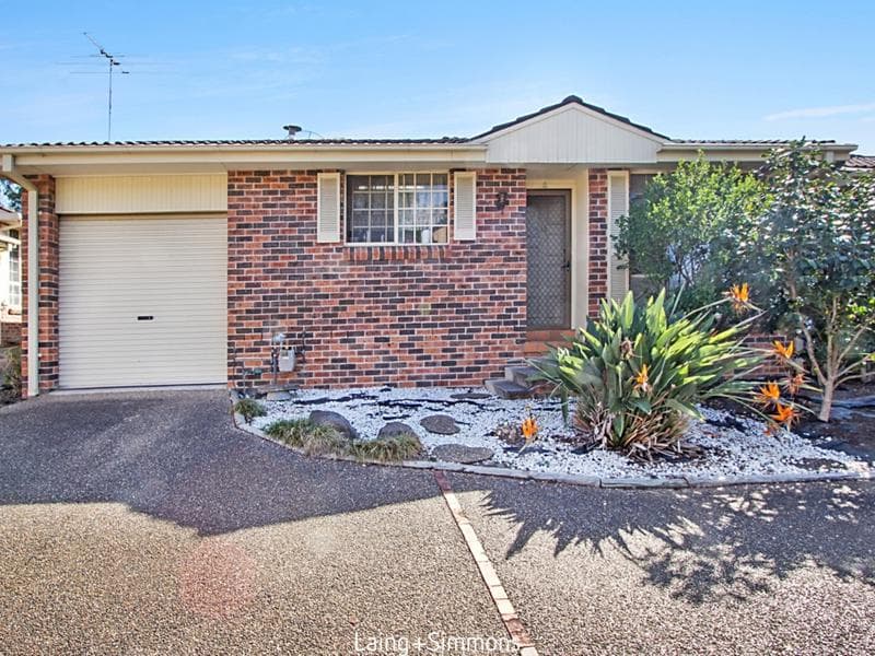 13/5a Binalong Road, Pendle Hill, Pendle Hill - Image 1