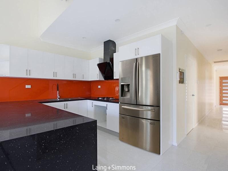 8 Fulton Avenue, Wentworthville, Wentworthville - Thumbnail 2