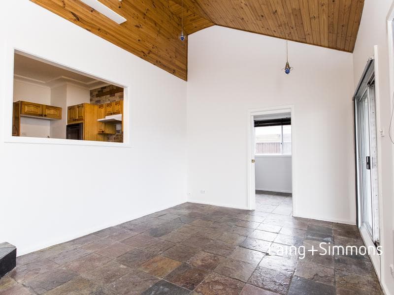 6 Upton Street, South Penrith, South Penrith - Thumbnail 4