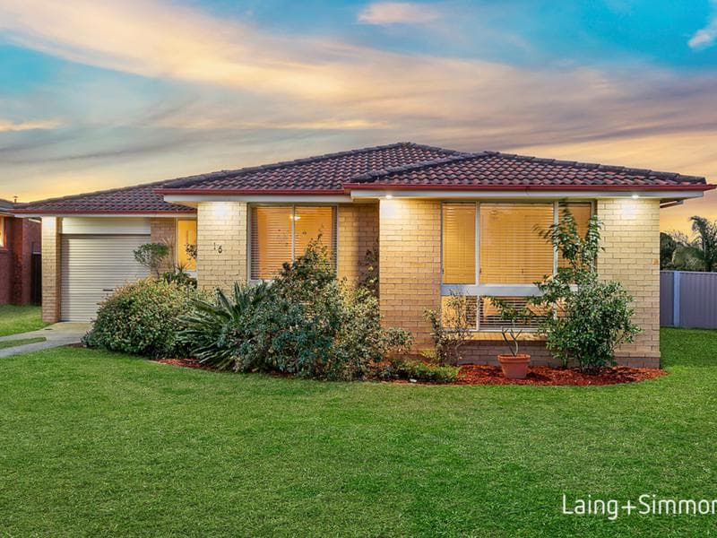 16 Bermuda Place, Kings Park, Kings Park - Image 1