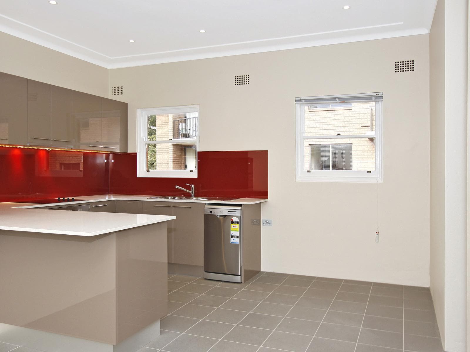 7/106 Kiora Road, Miranda, Miranda - Image 1