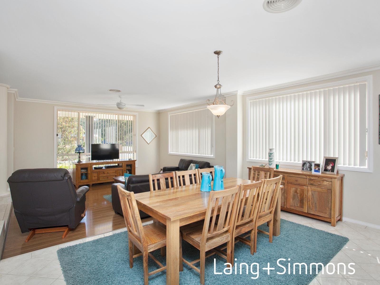 10/78-80																										Eton Street
														
								Smithfield, NSW 2164, Diamond Beach - Thumbnail 7