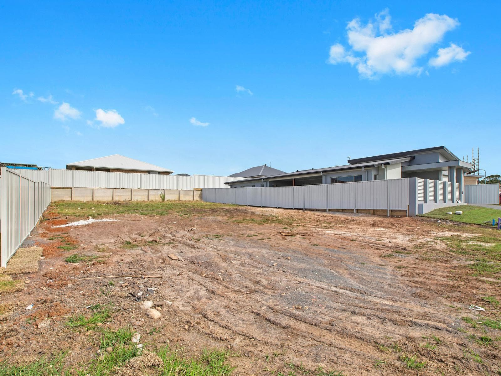 10/78-80																										Eton Street
														
								Smithfield, NSW 2164, Lake Cathie - Thumbnail 4