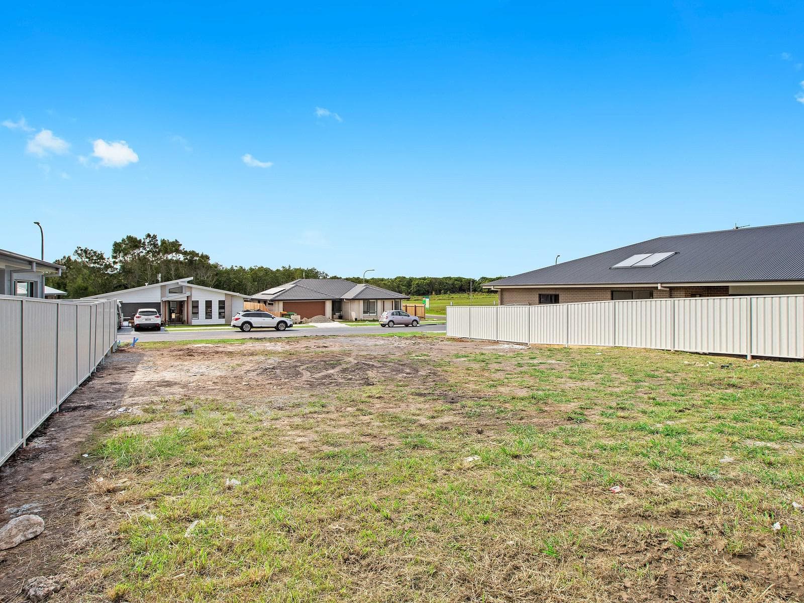10/78-80																										Eton Street
														
								Smithfield, NSW 2164, Lake Cathie - Thumbnail 6