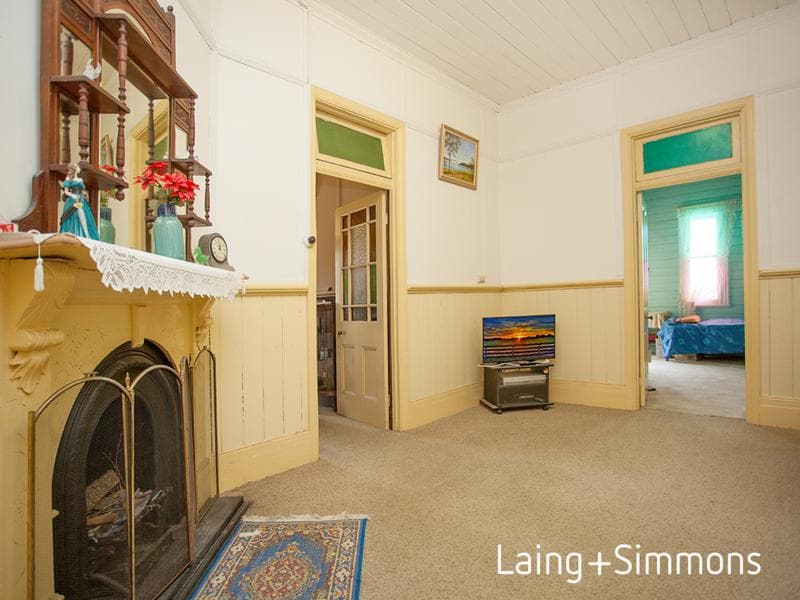 68 Combined Street, Wingham, Wingham - Thumbnail 2