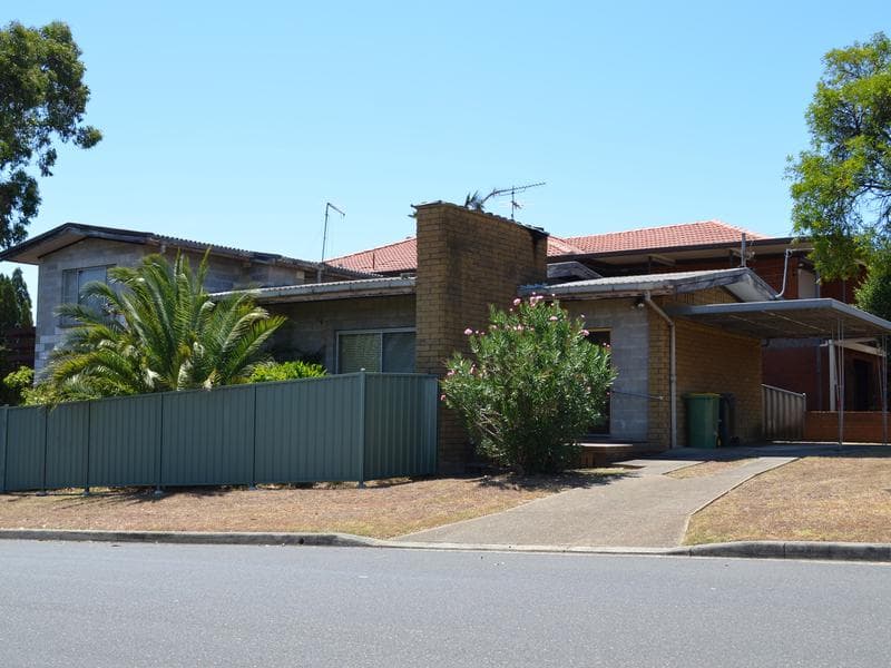 20/24-28																										Reid Avenue
														
								Westmead, NSW 2145, Smithfield - Image 1