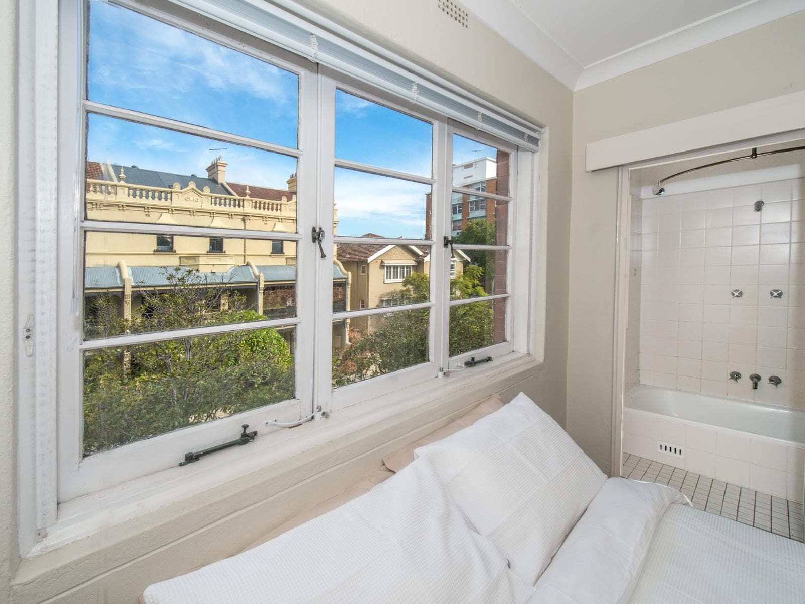 19/4 Mcdonald Street, Potts Point, Potts Point - Image 1