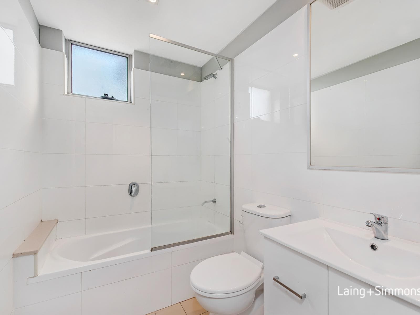 8/190 Park Road, Auburn, Auburn - Thumbnail 6