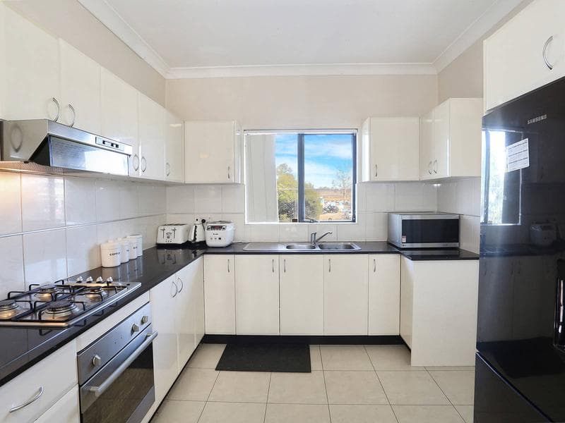 6/39 Wellington Road, Granville, Granville - Thumbnail 2