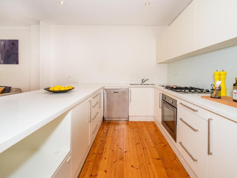 10/11 Springfield Avenue, Potts Point, Potts Point - Thumbnail 6