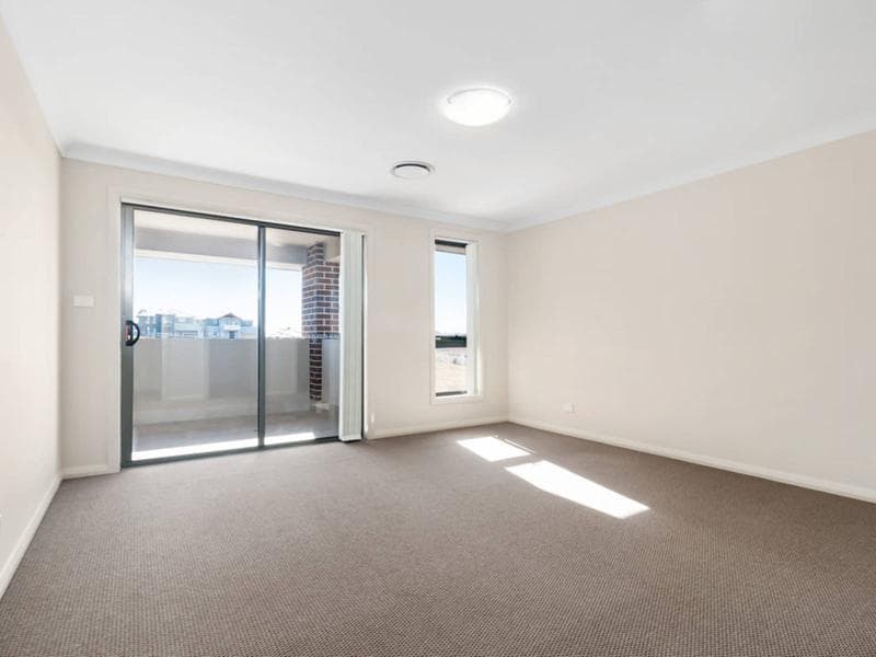 64 Bryant Avenue, Middleton Grange, Middleton Grange - Thumbnail 8