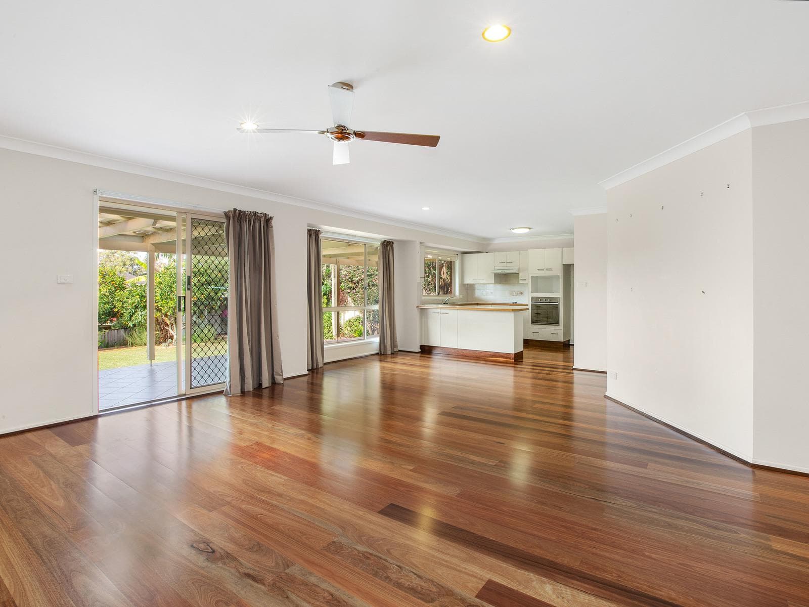 1 Opal Circuit, Port Macquarie, Port Macquarie - Thumbnail 4
