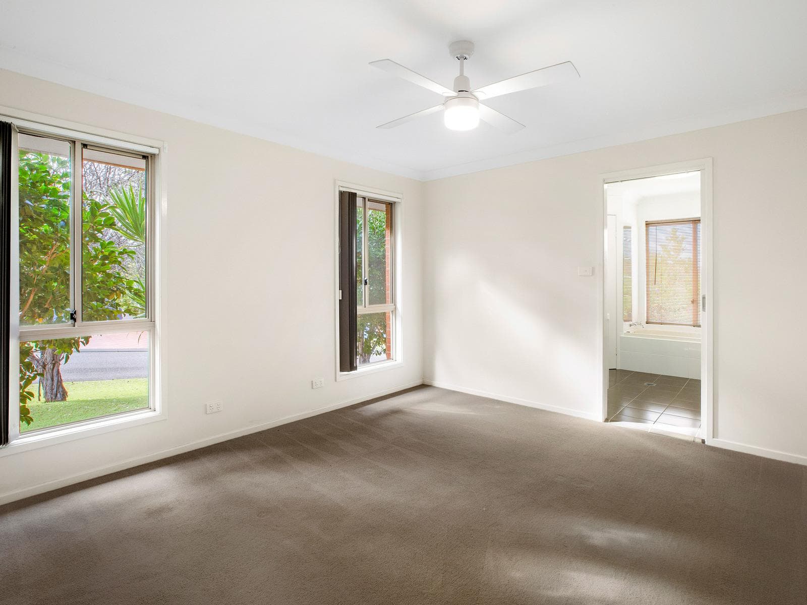 1 Opal Circuit, Port Macquarie, Port Macquarie - Thumbnail 6