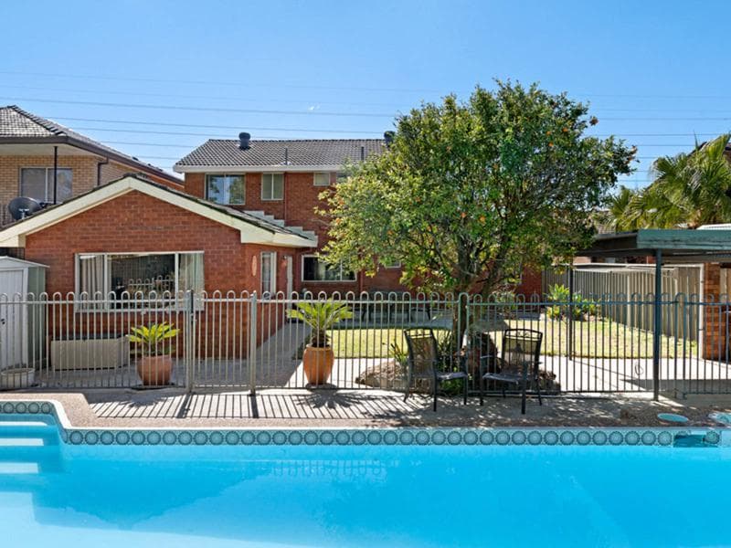 18 Meadow Place, Miranda, Miranda - Thumbnail 2