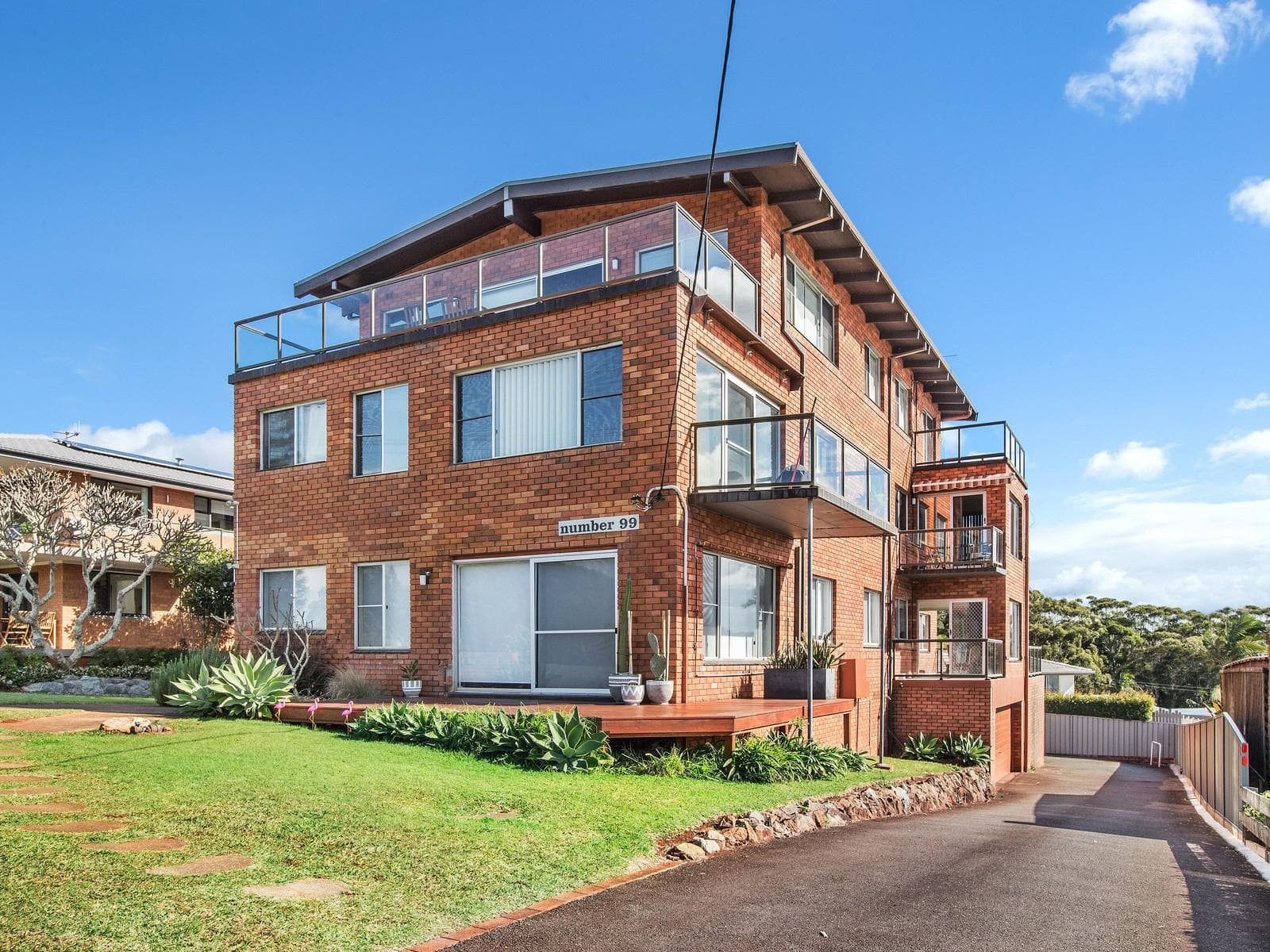 2/99 Pacific Drive, Port Macquarie, Port Macquarie - Thumbnail 3