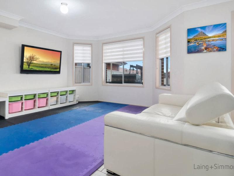 7 Nicholas Crescent, Cecil Hills, Cecil Hills - Thumbnail 5