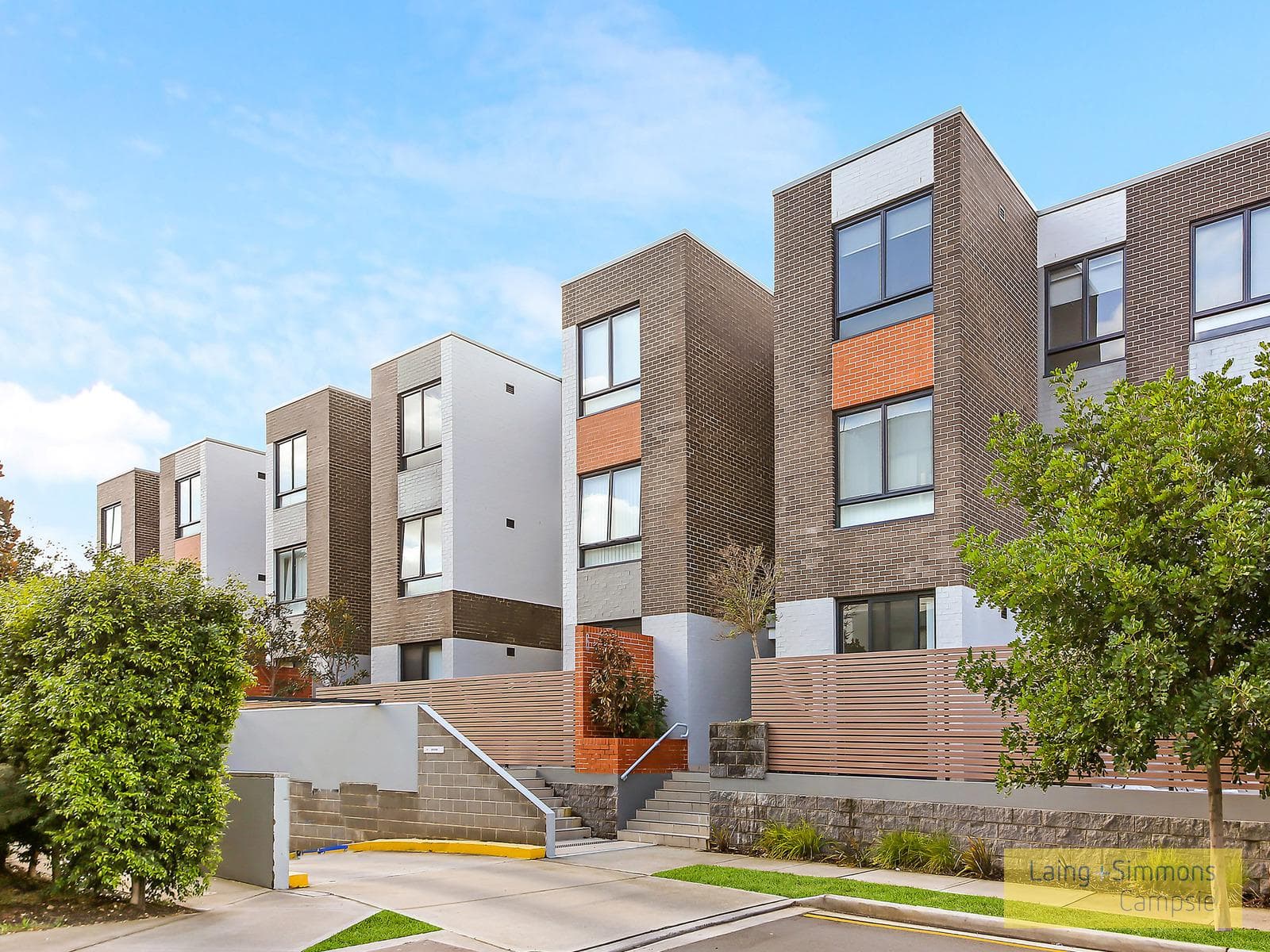6/6 Victa Street, Campsie, Campsie - Image 1