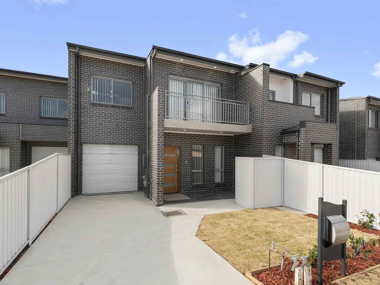 Lot 944 Little John Street, Middleton Grange, Middleton Grange - Image 1