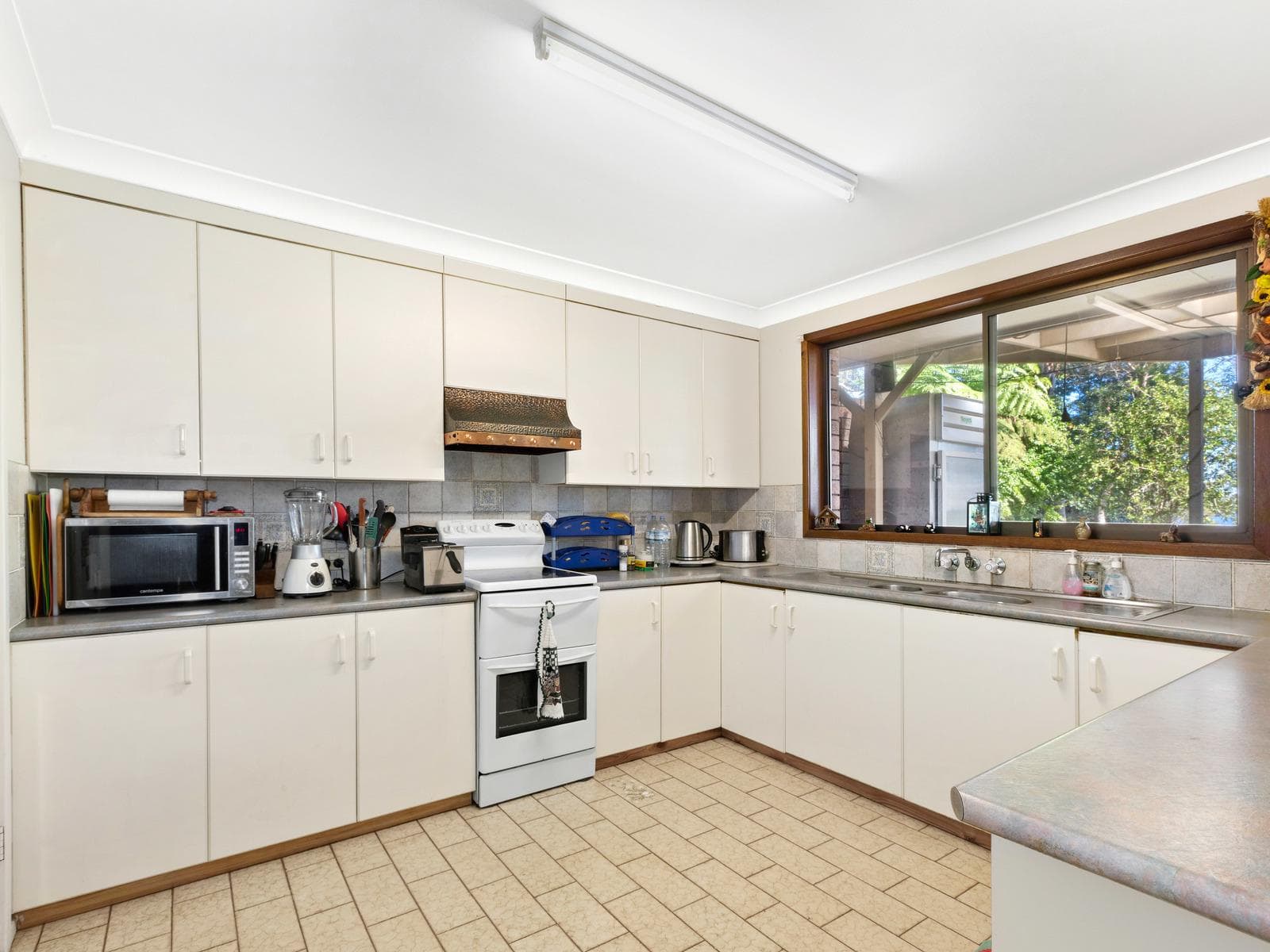 10/78-80																										Eton Street
														
								Smithfield, NSW 2164, Port Macquarie - Thumbnail 7