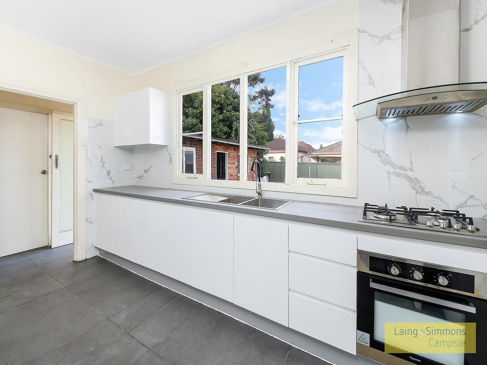 10 Boronia Ave, Burwood, Burwood - Thumbnail 3