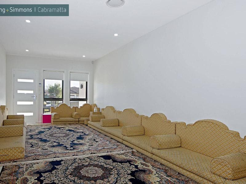 36/10																										Abraham Street
														
								Rooty Hill, NSW 2766, Cabramatta West - Thumbnail 4