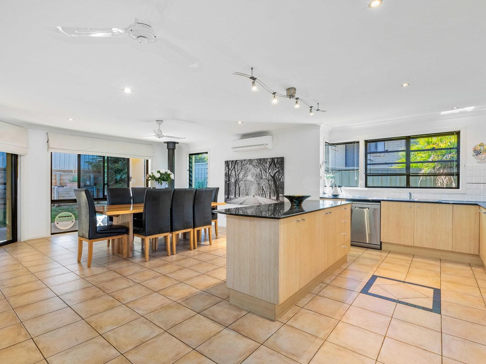 16 Brindabella Way, Port Macquarie, Port Macquarie - Thumbnail 5