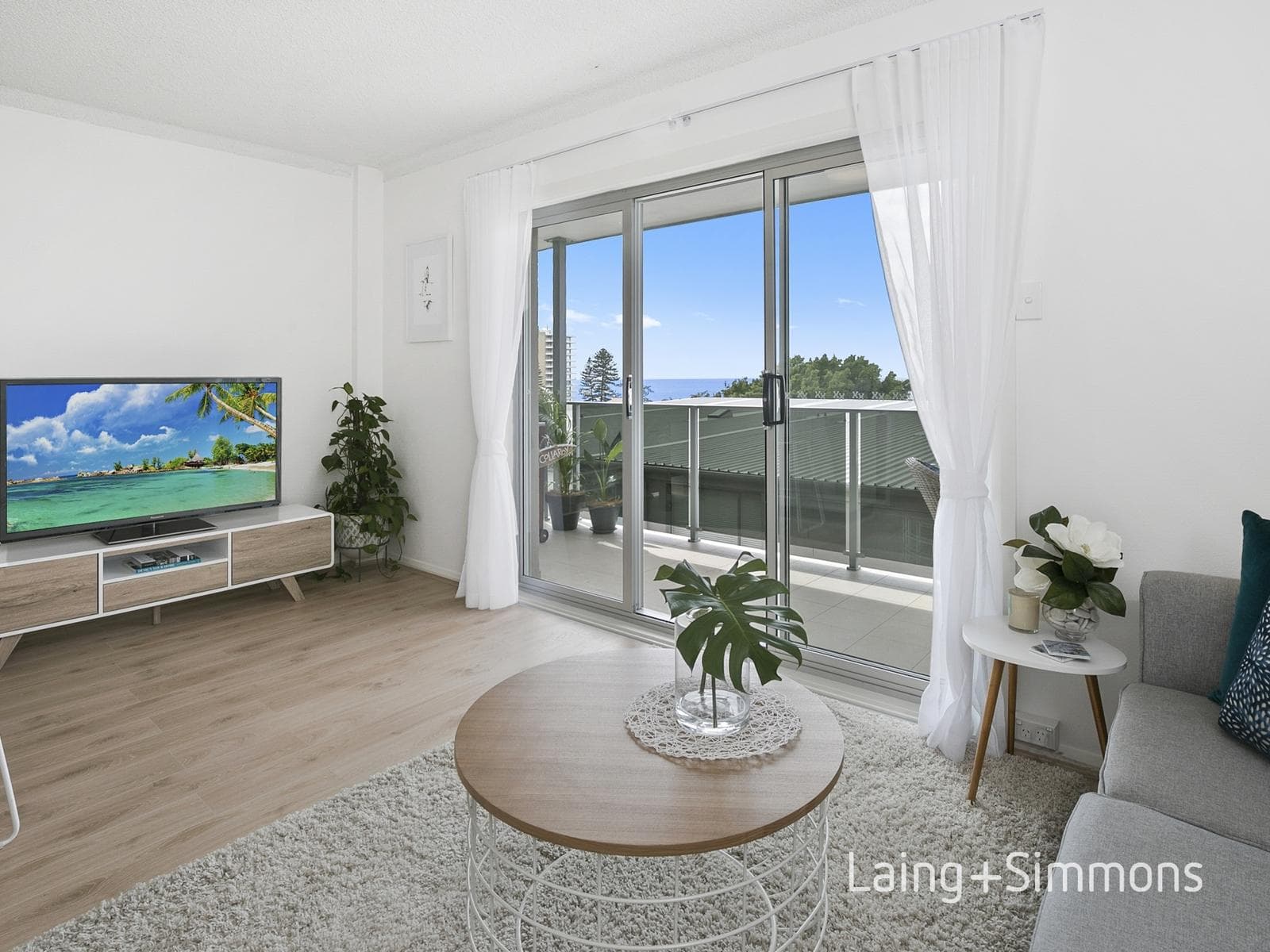 4/2 Graylind Close, Collaroy, Collaroy - Image 1