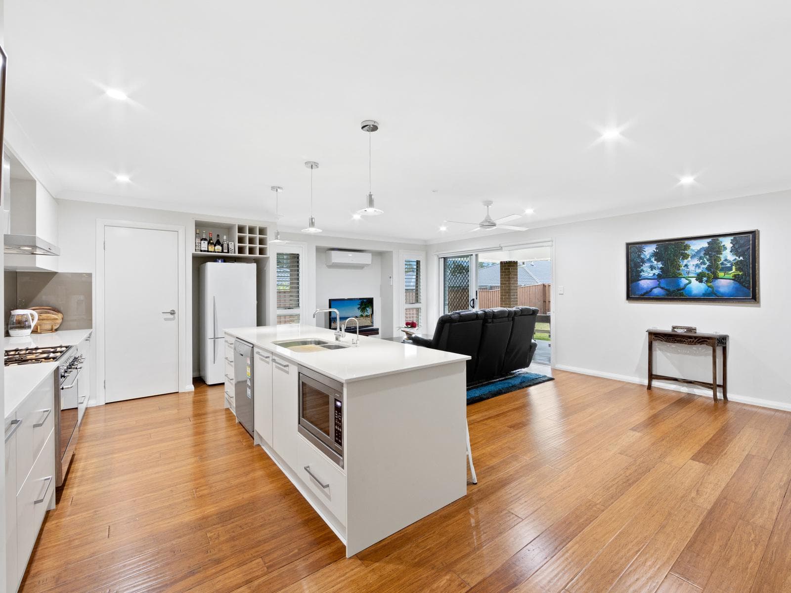 89 Capital Drive, Port Macquarie, Port Macquarie - Thumbnail 2