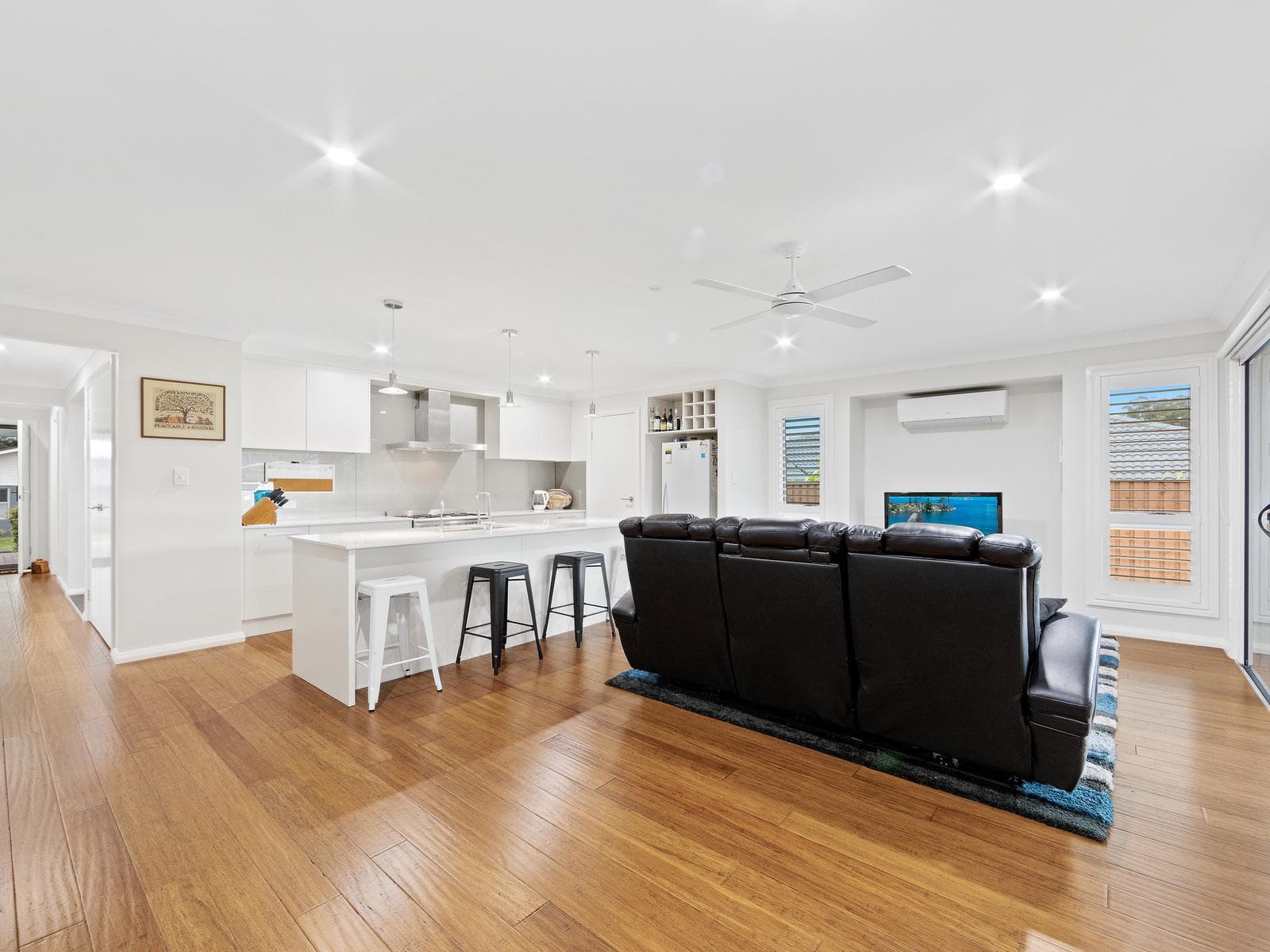 89 Capital Drive, Port Macquarie, Port Macquarie - Thumbnail 4