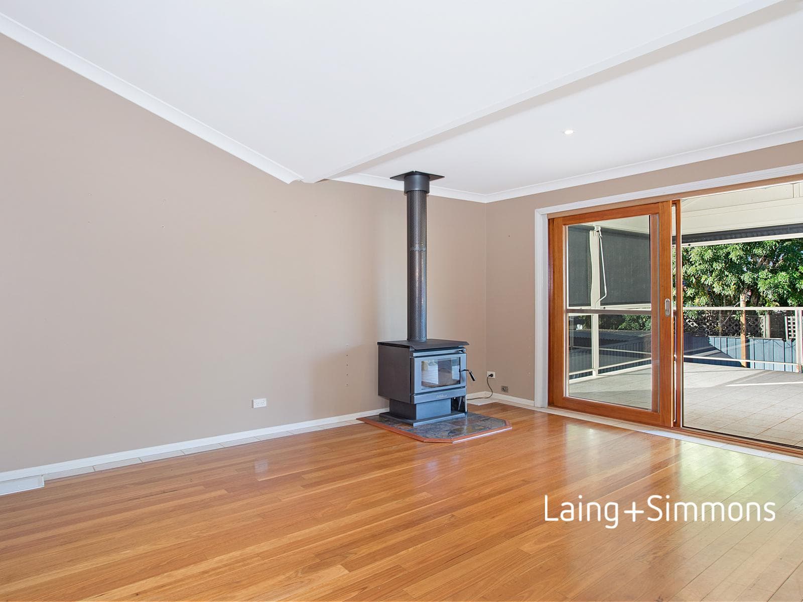 15 Geranium Close, Glenmore Park, Glenmore Park - Thumbnail 5
