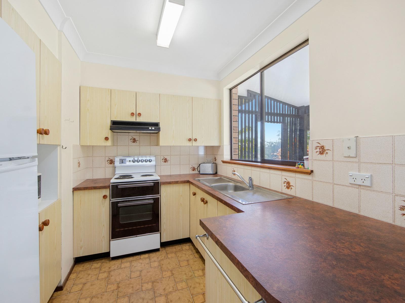 140 Granite Street, Port Macquarie, Port Macquarie - Thumbnail 5