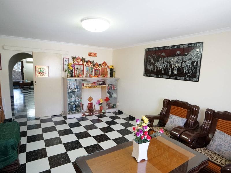 50 Hasluck Rd, Bonnyrigg, Bonnyrigg - Thumbnail 2