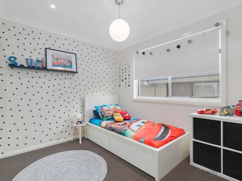 12 Mcintyre Circuit, Middleton Grange, Middleton Grange - Thumbnail 7