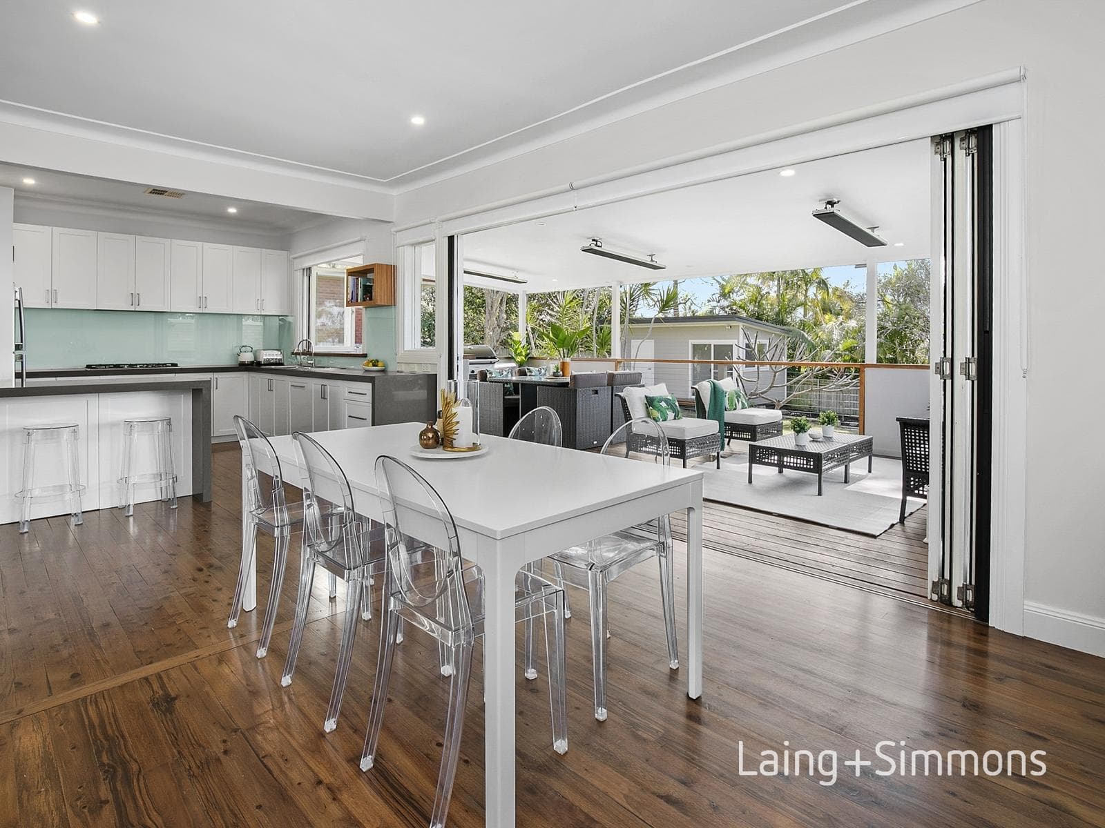 171 Powderworks Road, Elanora Heights, Elanora Heights - Thumbnail 2