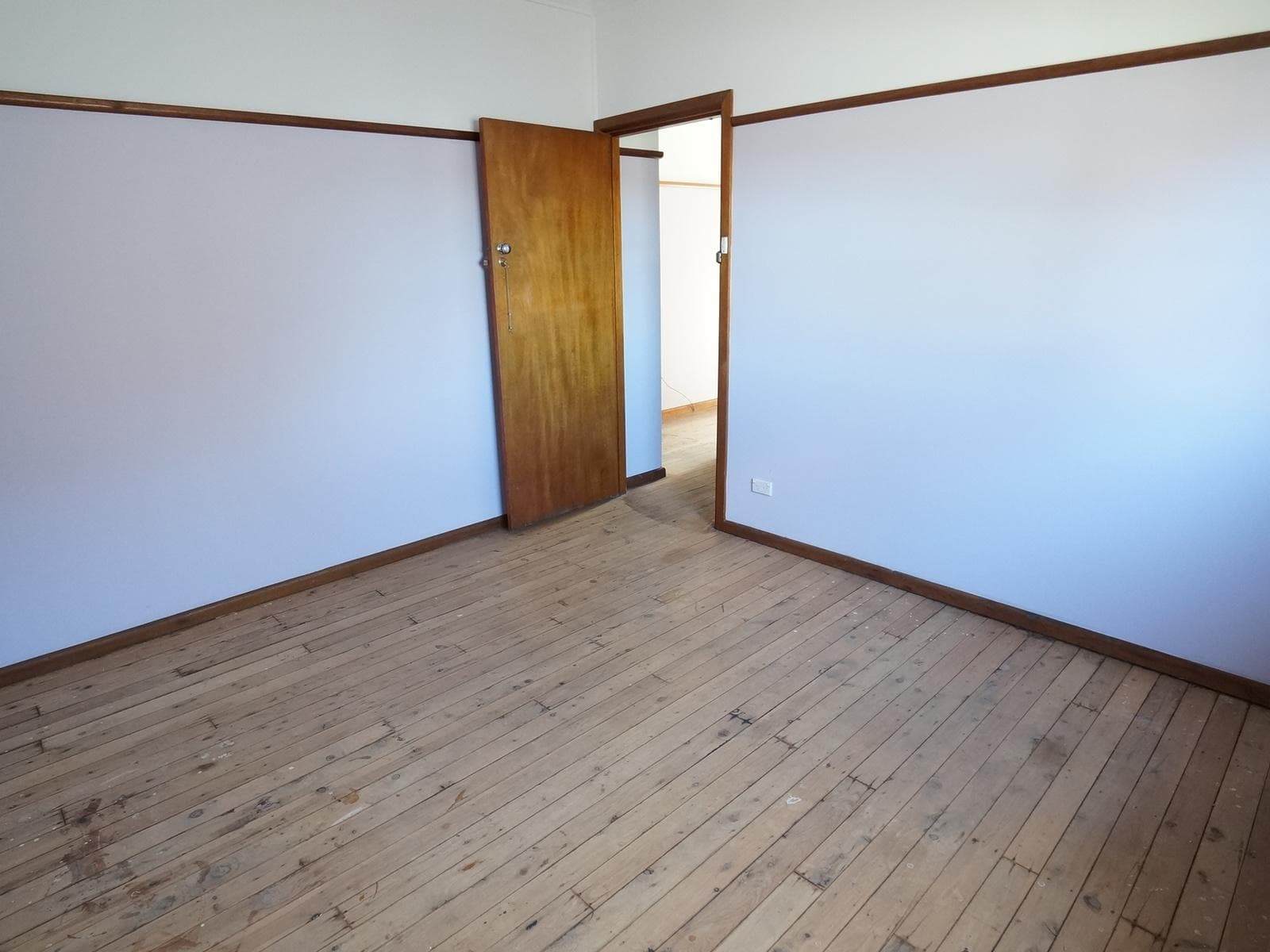 Address available upon request, Request - Thumbnail 4