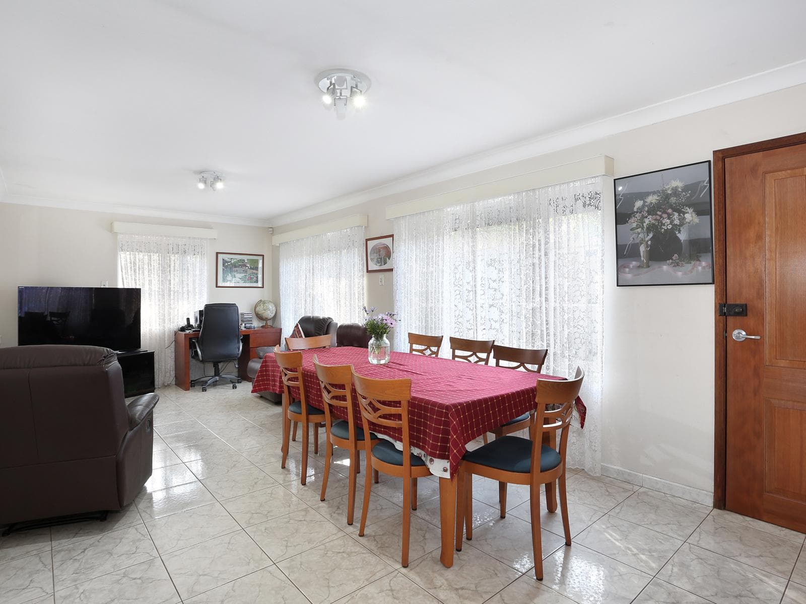 9 Shannon Avenue, Merrylands, Merrylands - Thumbnail 4