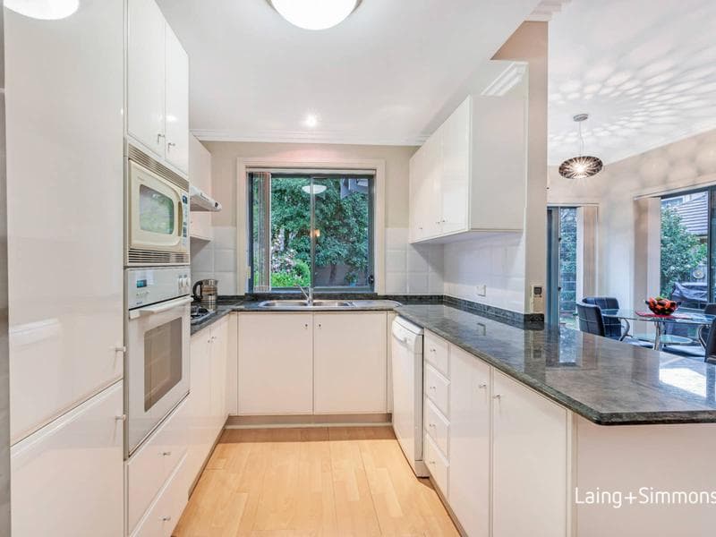15/8a Hampden Road, Pennant Hills, Pennant Hills - Thumbnail 4