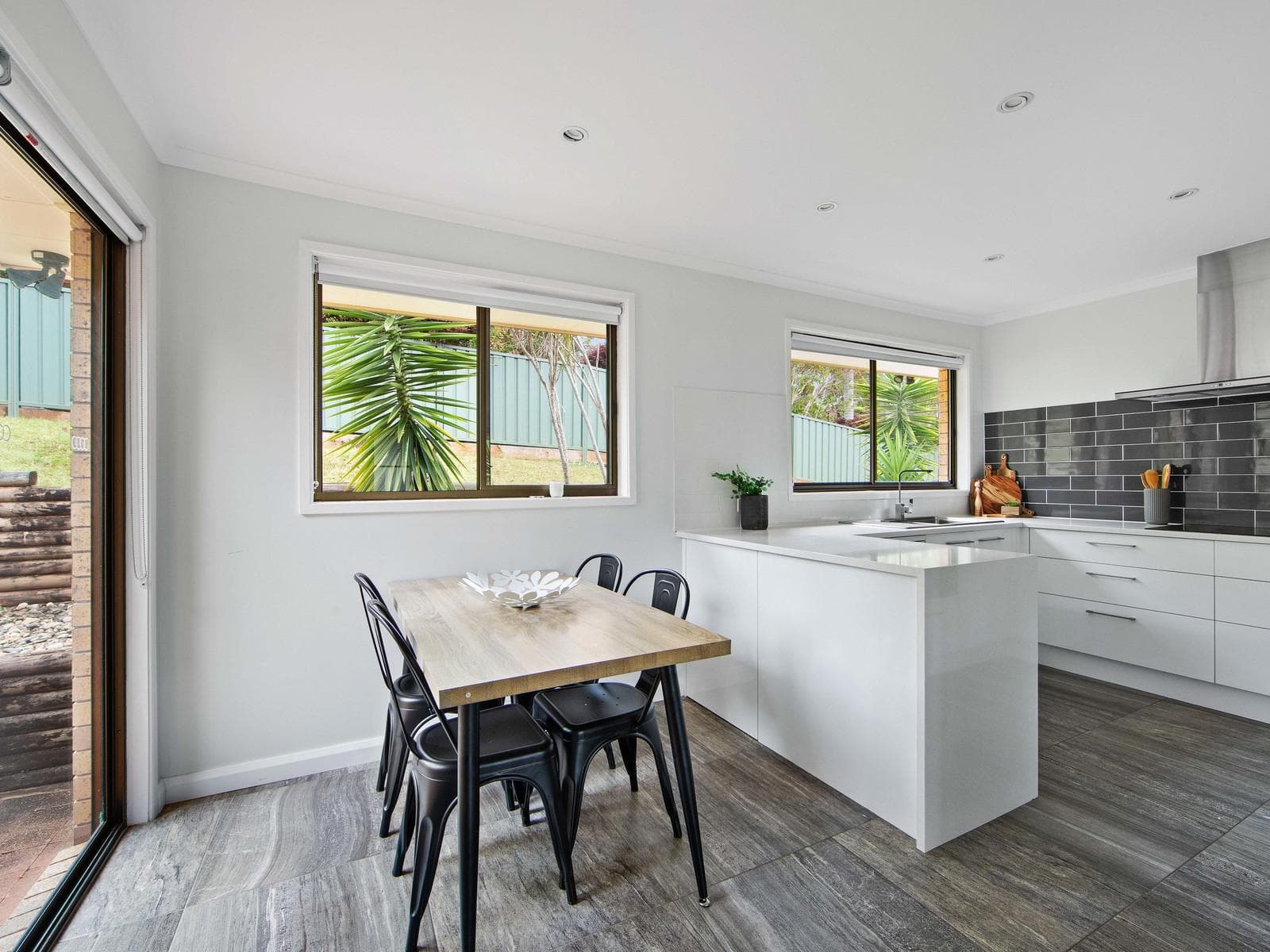 14 Waniora Parkway, Port Macquarie, Port Macquarie - Thumbnail 4