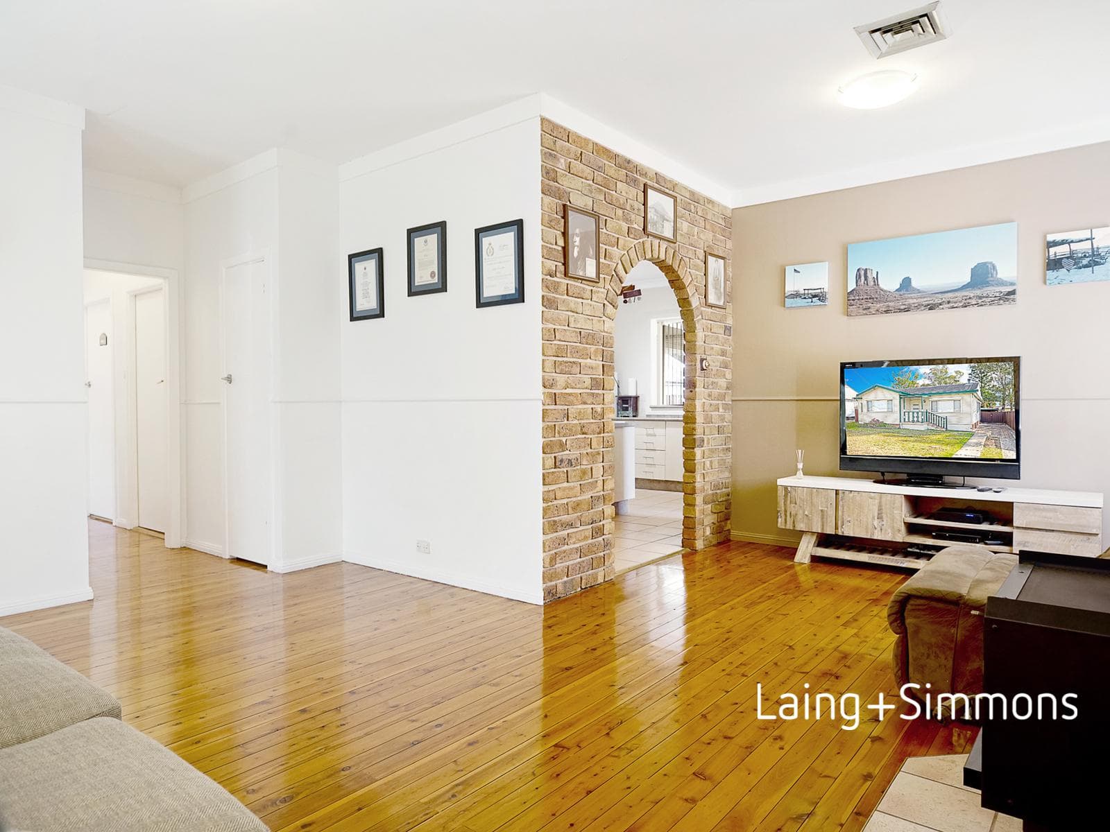 11 Pembroke Street, Cambridge Park, Cambridge Park - Thumbnail 2