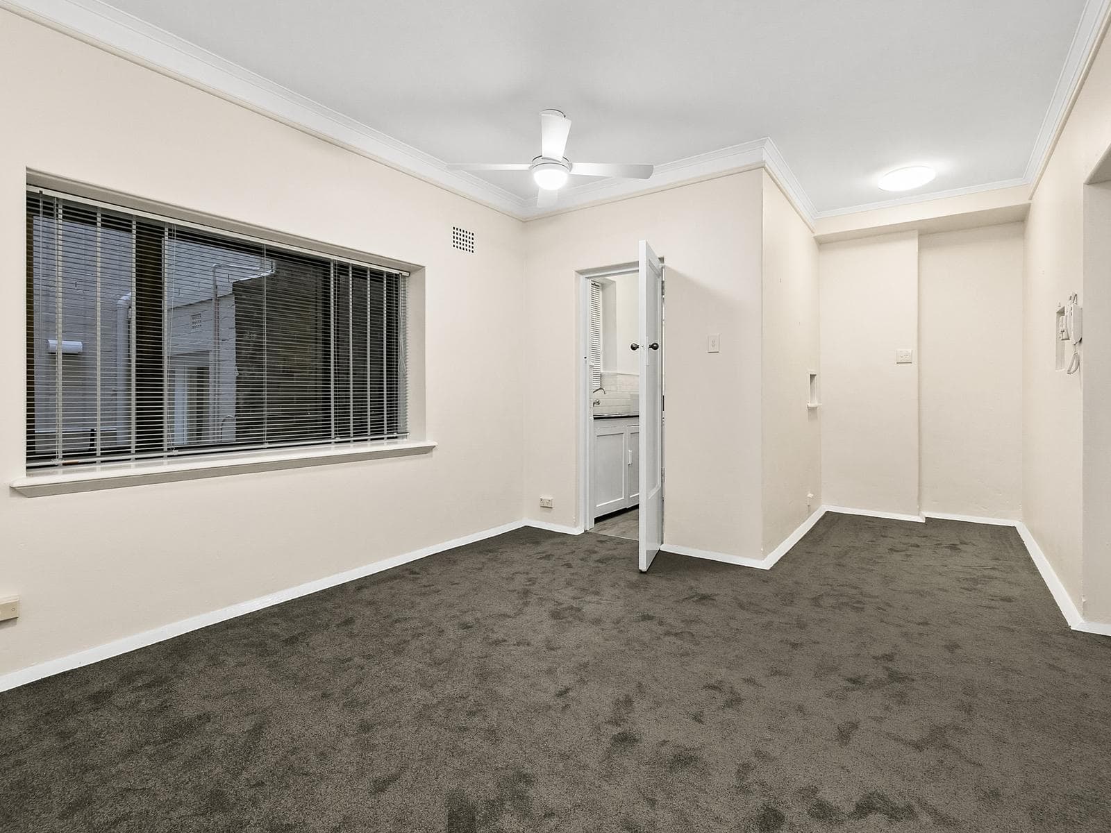 1/117d Macleay Street, Potts Point, Potts Point - Thumbnail 2