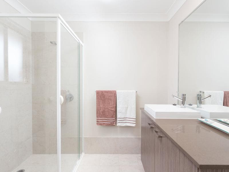 2/14																										Graylind Close
														
								Collaroy, NSW 2097, Old Bar - Thumbnail 7