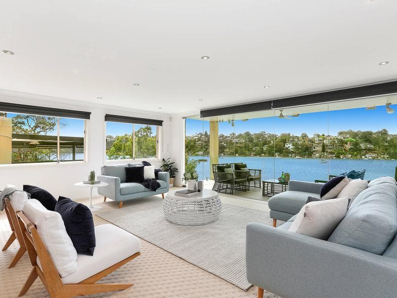 21 Juvenis Avenue, Oyster Bay, Oyster Bay - Thumbnail 3