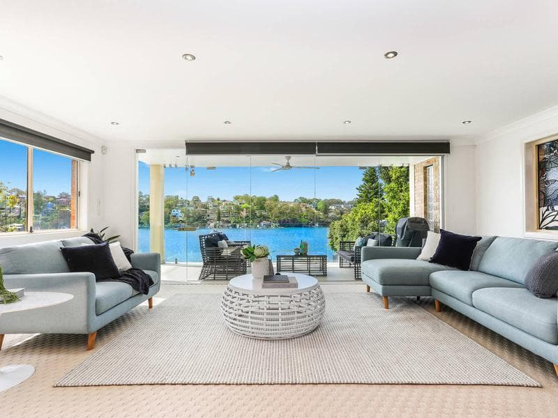 21 Juvenis Avenue, Oyster Bay, Oyster Bay - Image 1