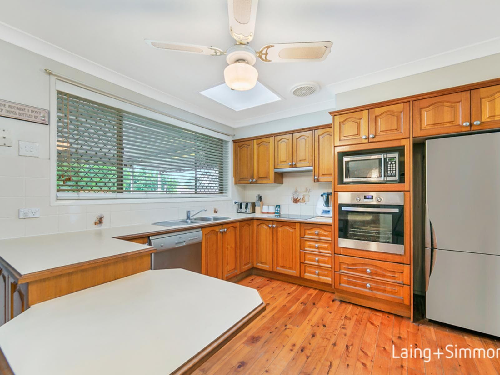 10 Stainsby Ave, Kings Langley, Kings Langley - Thumbnail 2