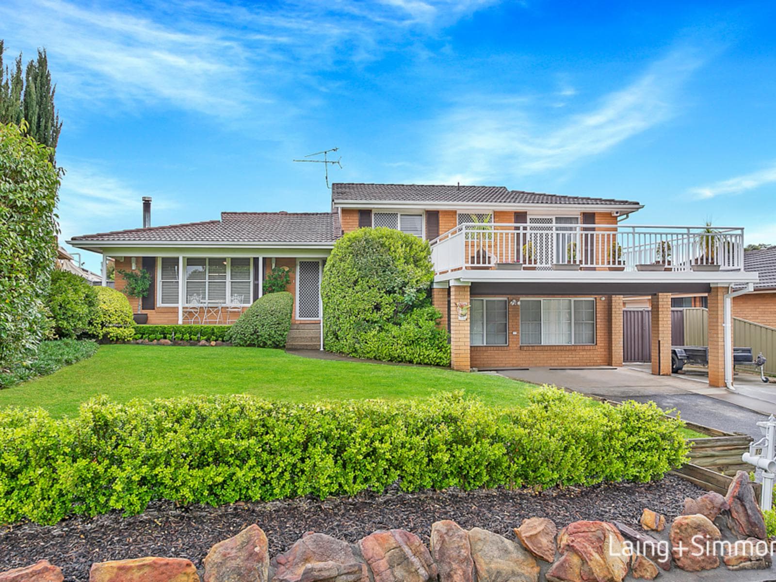10 Stainsby Ave, Kings Langley, Kings Langley - Image 1