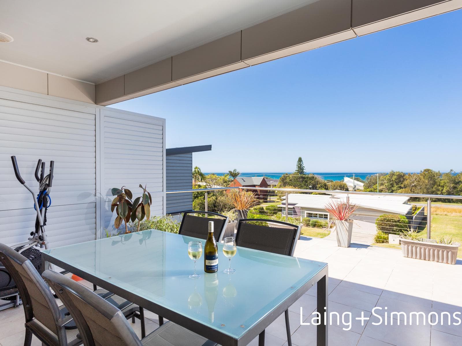 3 Pearl Place, Diamond Beach, Diamond Beach - Thumbnail 2